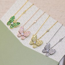 Висулка Van Cleef Arpels с две пеперуди и диаманти