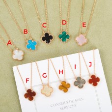 Висулка Van Cleef Arpels Alhambra от розово злато