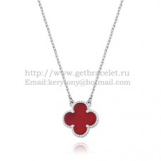 Висулка Van Cleef Arpels Alhambra от бяло злато с карнеолски седеф 15 мм