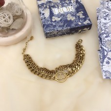 Гривна с множество верижки и лого на CD от Christian Dior30 Montaigne в античен месинг